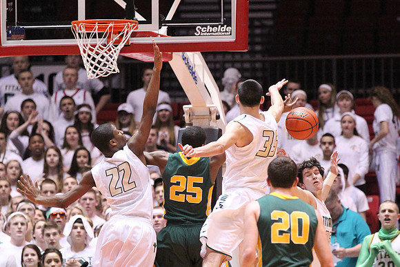 Boylan Boys Varsity vs Stevenson Supersectional 3-12-2013-9904