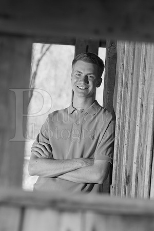 Nick Monkemeyer Senior Images 4-17-2016-0077