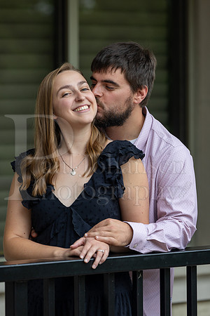 Nicole and Jake's Engagement Photos 9-22-2024-0022