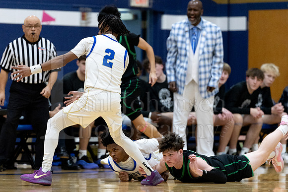 Rockford Christian Boys Varsity Basketball vs Rock Falls 2-7-2025-0427