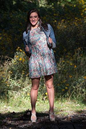 Linzy Lorence Senior Images 10-7-2013-4106
