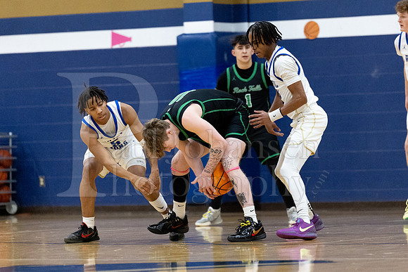 Rockford Christian Boys Varsity Basketball vs Rock Falls 2-7-2025-0418