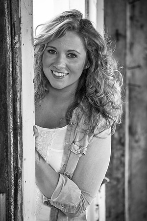 Hannah Link Senior Images-6160