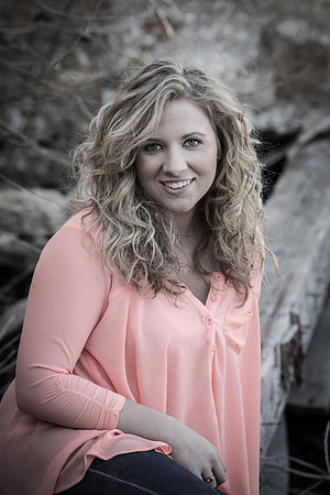 Hannah Link Senior Images-6256-2