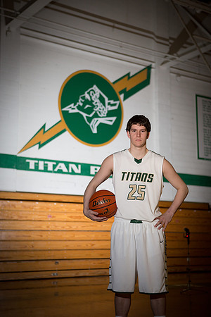 Drew Gaurke Senior Images-6391