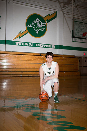 Drew Gaurke Senior Images-6400