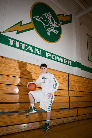 Drew Gaurke Senior Images-6428
