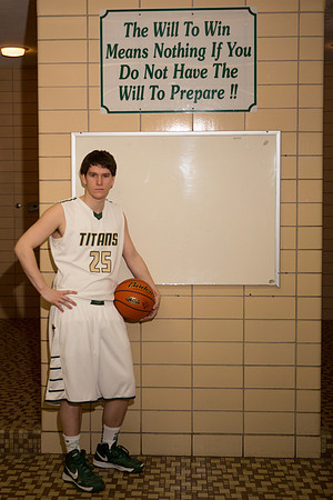 Drew Gaurke Senior Images-6441