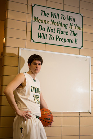 Drew Gaurke Senior Images-6445