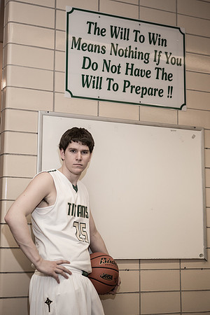 Drew Gaurke Senior Images-6446