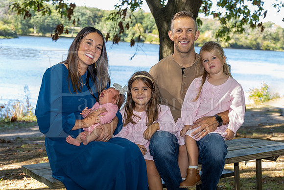 Blume Family Portraits 7-29-2024-0252