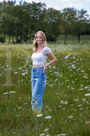 Marley Flynn Senior Images 8-11-2024-0317