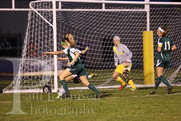 Boylan Girls Varsity Soccer vs Hononegah 4-16-2013-9081