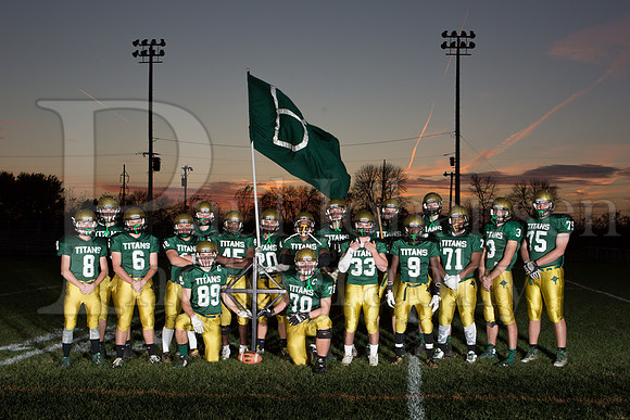 Boylan Varsity Football Senior Shoot 10-19-2015-0086