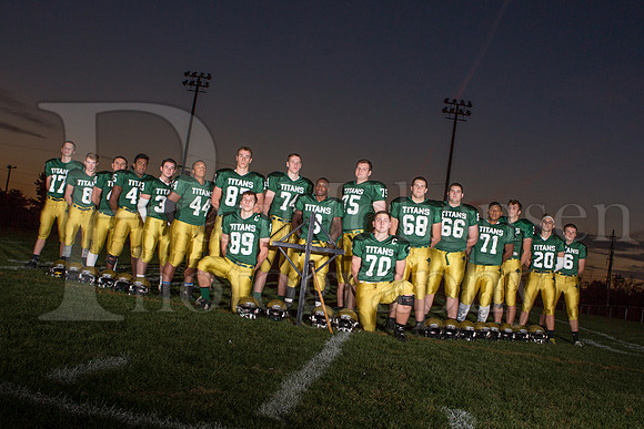 Boylan Varsity Football Senior Shoot 10-19-2015-0094