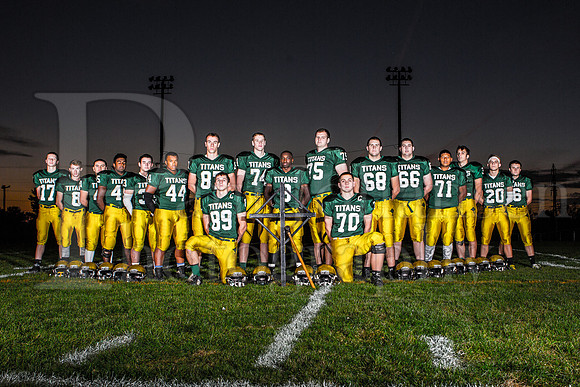 Boylan Varsity Football Senior Shoot 10-19-2015-0095