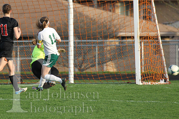 Boylan Girls Varsity Soccer vs Harlem 4-30-2013-4488