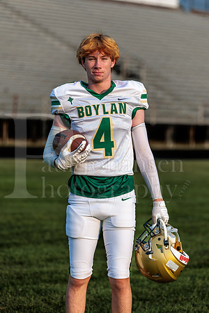 Boylan Varsity Senior Banner Shoot 8-4-2026-0003