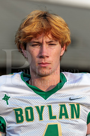 Boylan Varsity Senior Banner Shoot 8-4-2026-0012