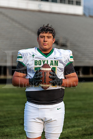 Boylan Varsity Senior Banner Shoot 8-4-2026-0073
