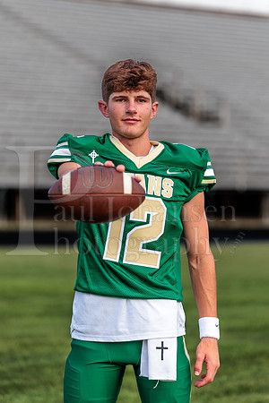 Boylan Varsity Senior Banner Shoot 8-4-2026-0114