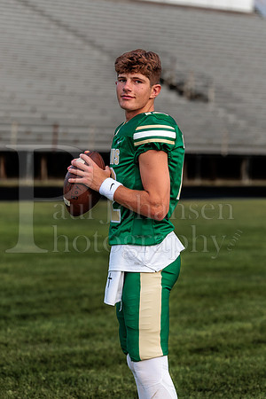 Boylan Varsity Senior Banner Shoot 8-4-2026-0120