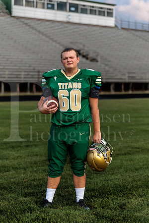 Boylan Varsity Senior Banner Shoot 8-4-2026-0134