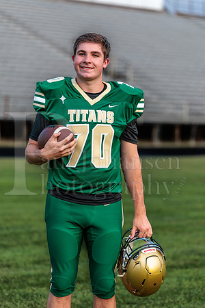 Boylan Varsity Senior Banner Shoot 8-4-2026-0175