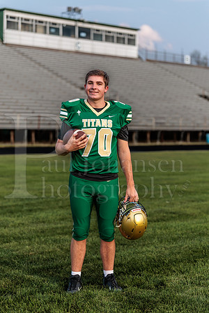 Boylan Varsity Senior Banner Shoot 8-4-2026-0180