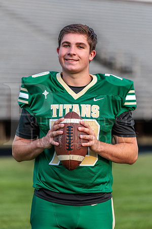 Boylan Varsity Senior Banner Shoot 8-4-2026-0196