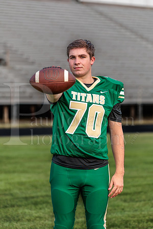 Boylan Varsity Senior Banner Shoot 8-4-2026-0202