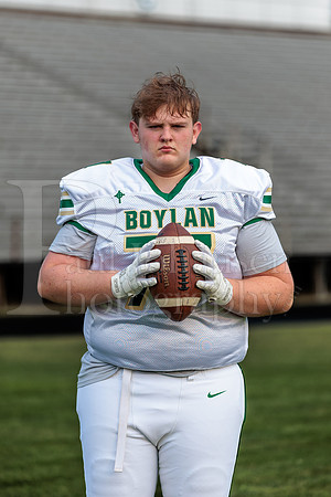 Boylan Varsity Senior Banner Shoot 8-4-2026-0224