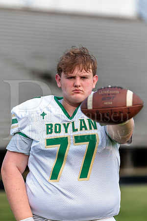 Boylan Varsity Senior Banner Shoot 8-4-2026-0235