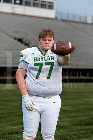 Boylan Varsity Senior Banner Shoot 8-4-2026-0240