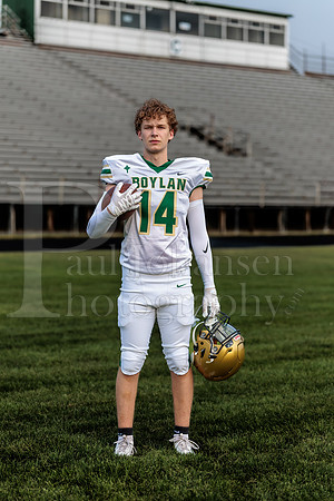 Boylan Varsity Senior Banner Shoot 8-4-2026-0243