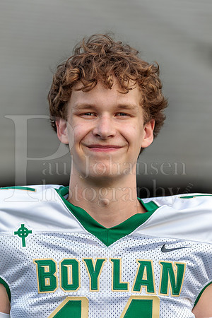 Boylan Varsity Senior Banner Shoot 8-4-2026-0259