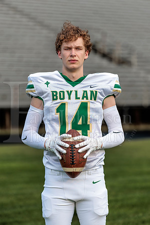 Boylan Varsity Senior Banner Shoot 8-4-2026-0267