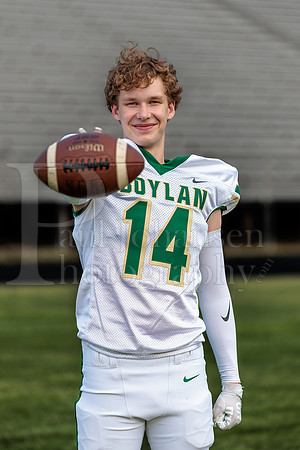Boylan Varsity Senior Banner Shoot 8-4-2026-0278