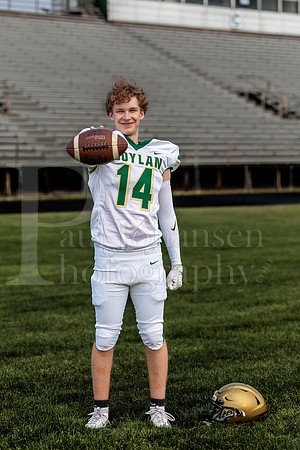 Boylan Varsity Senior Banner Shoot 8-4-2026-0277