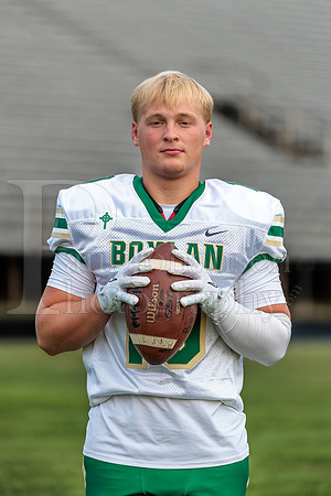 Boylan Varsity Senior Banner Shoot 8-4-2026-0311