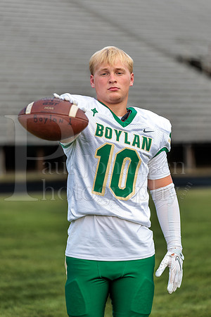 Boylan Varsity Senior Banner Shoot 8-4-2026-0322