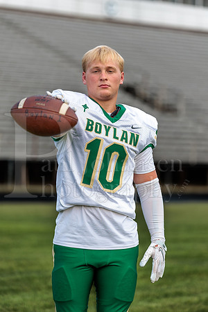 Boylan Varsity Senior Banner Shoot 8-4-2026-0327
