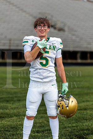 Boylan Varsity Senior Banner Shoot 8-4-2026-0337