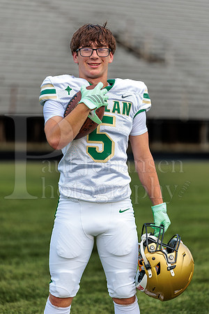 Boylan Varsity Senior Banner Shoot 8-4-2026-0341