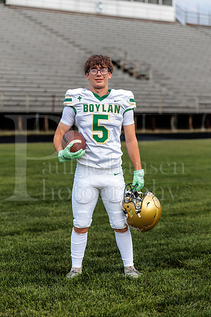 Boylan Varsity Senior Banner Shoot 8-4-2026-0348