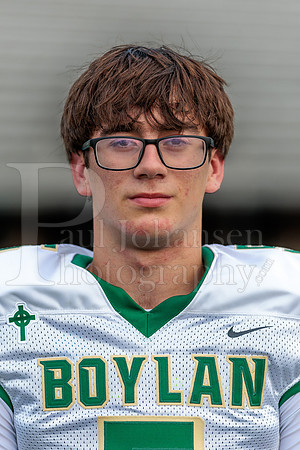 Boylan Varsity Senior Banner Shoot 8-4-2026-0357