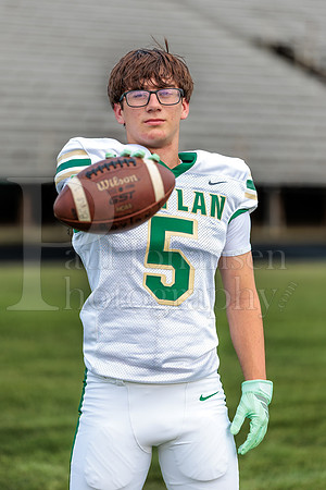 Boylan Varsity Senior Banner Shoot 8-4-2026-0373