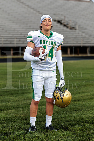 Boylan Varsity Senior Banner Shoot 8-4-2026-0388