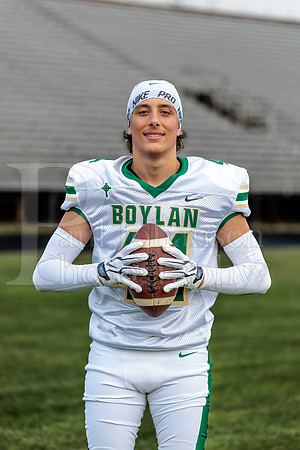 Boylan Varsity Senior Banner Shoot 8-4-2026-0396