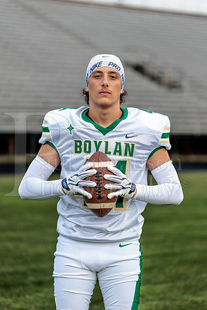 Boylan Varsity Senior Banner Shoot 8-4-2026-0402